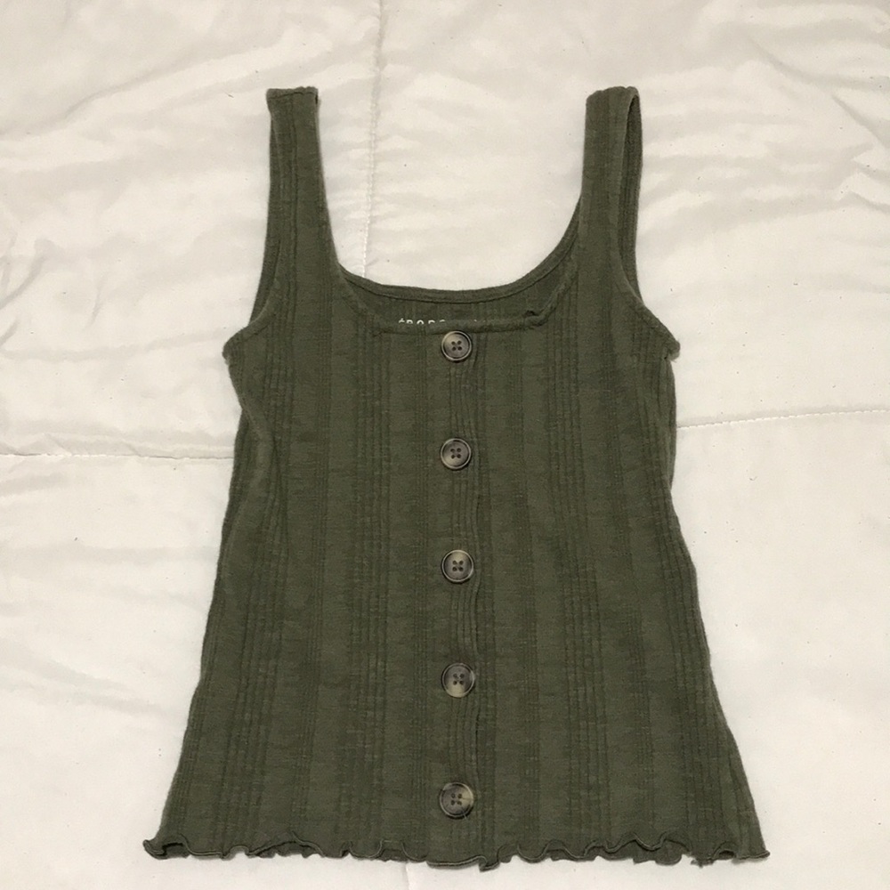green aéropostal tank top